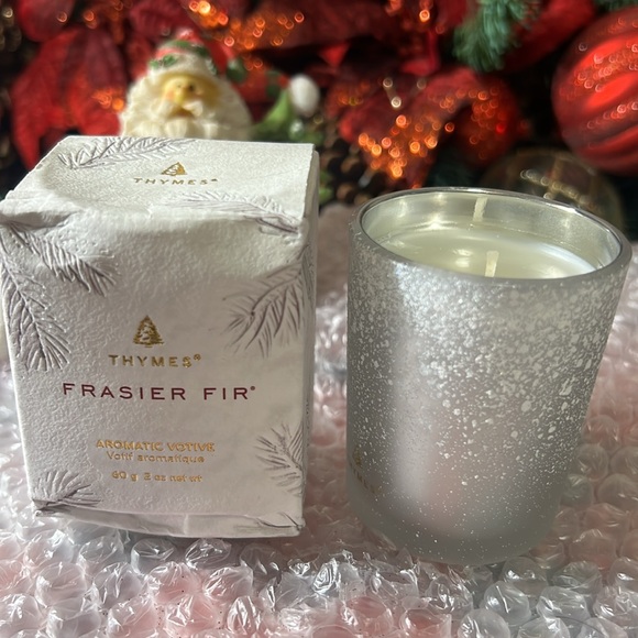 Thymes Frasier Fir Flocked Jar Candles – Scented Candles for Home with Notes - Picture 7 of 7